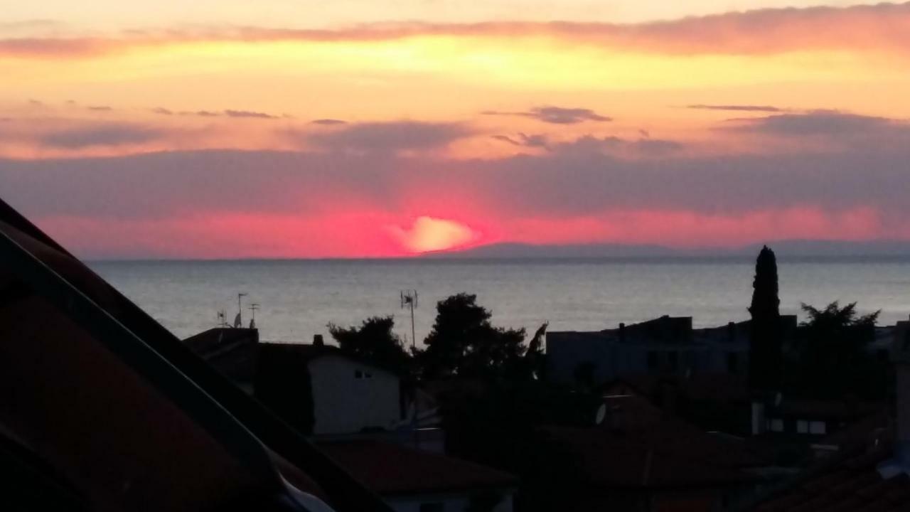 Apartman Sun&Moon Zambratija  Bagian luar foto